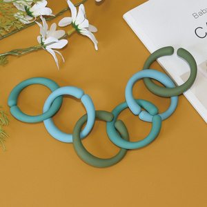 Wholesale Custom Logo Silicone Teething Ring Links Toys